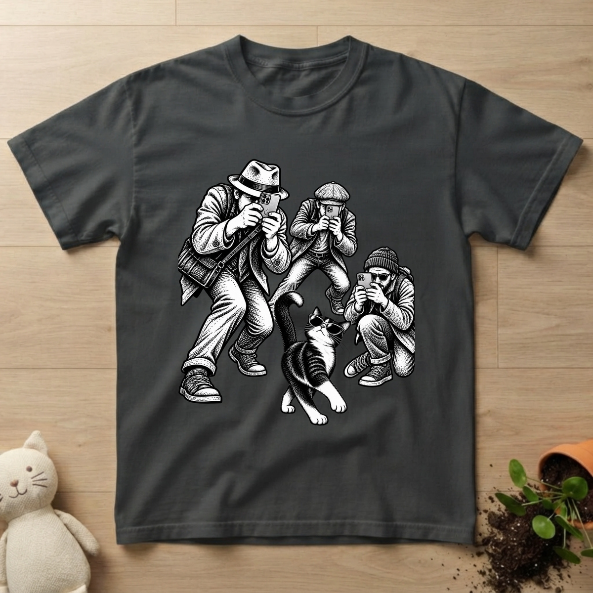 Papparazzi Cat T-shirt