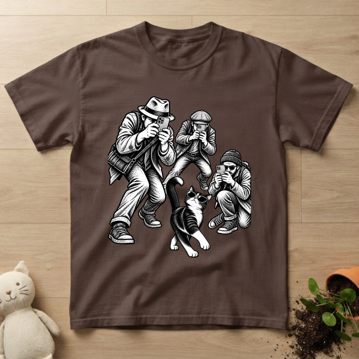Papparazzi Cat T-shirt