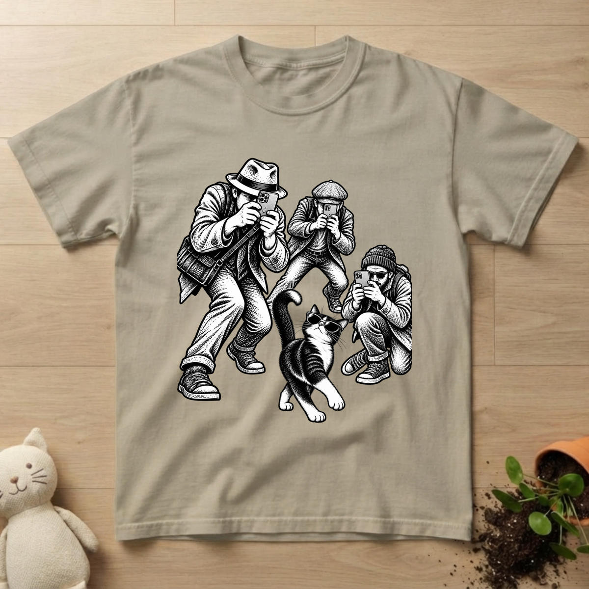 Papparazzi Cat T-shirt